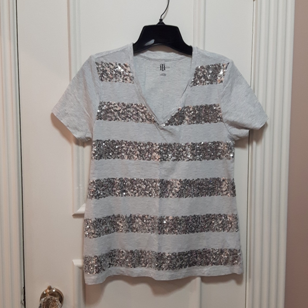 🛍️ Tommy Hilfiger sequin stripe t shirt